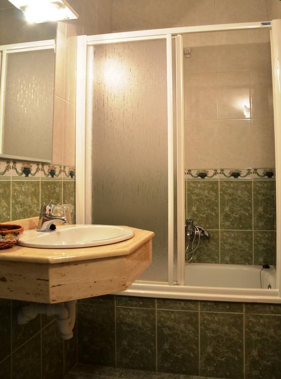 Hospederia El Cantio Orena Room photo