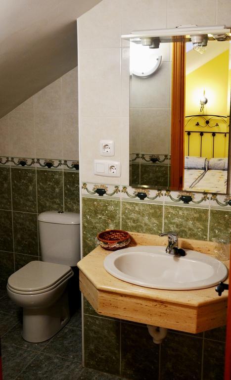 Hospederia El Cantio Orena Room photo