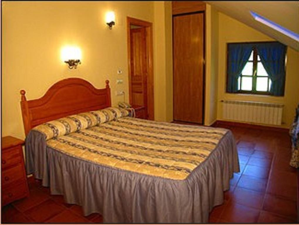 Hospederia El Cantio Orena Room photo