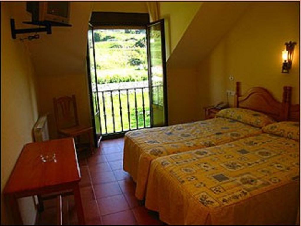 Hospederia El Cantio Orena Room photo
